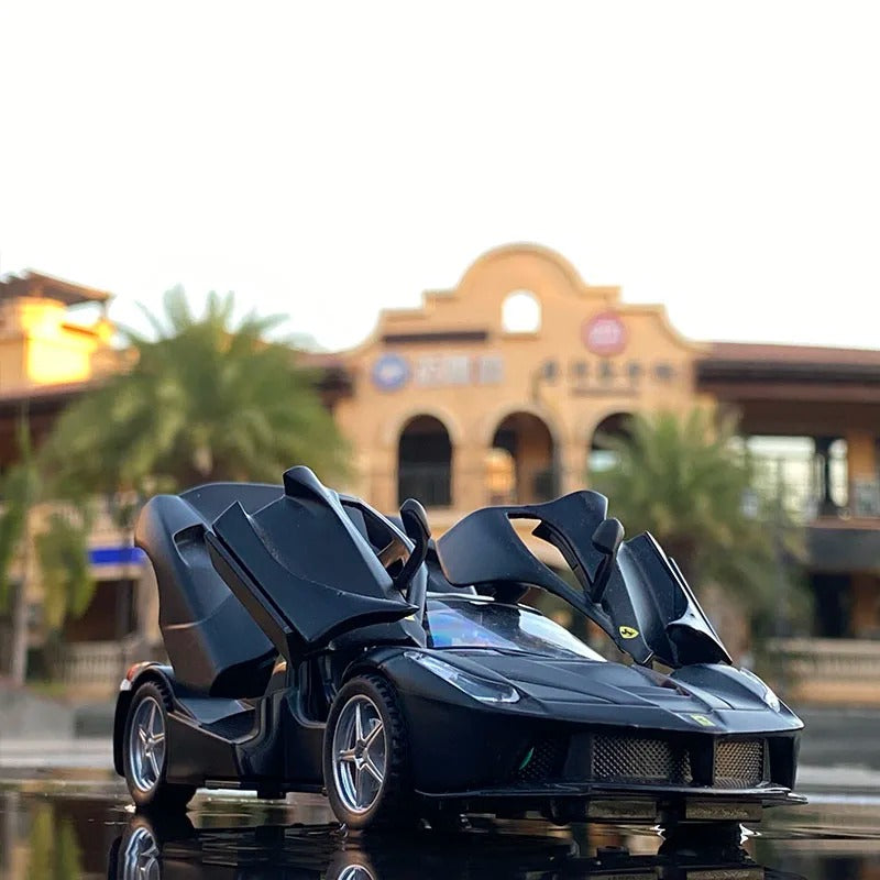 Ferrari Laferrari 1:32